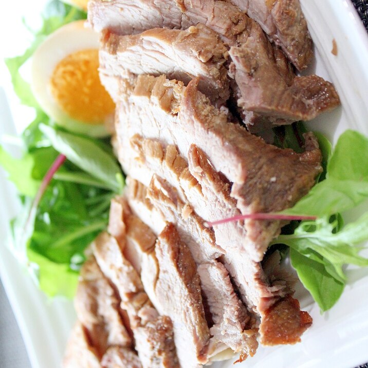 ズボラで簡単 豚かたまり肉でごちそうチャーシュー レシピ 作り方 By ラムちゃん1224 楽天レシピ ズボラで簡単 豚かたまり肉でごちそうチャーシュー レシピ 作り方 By ラムちゃん1224 楽天レシピ